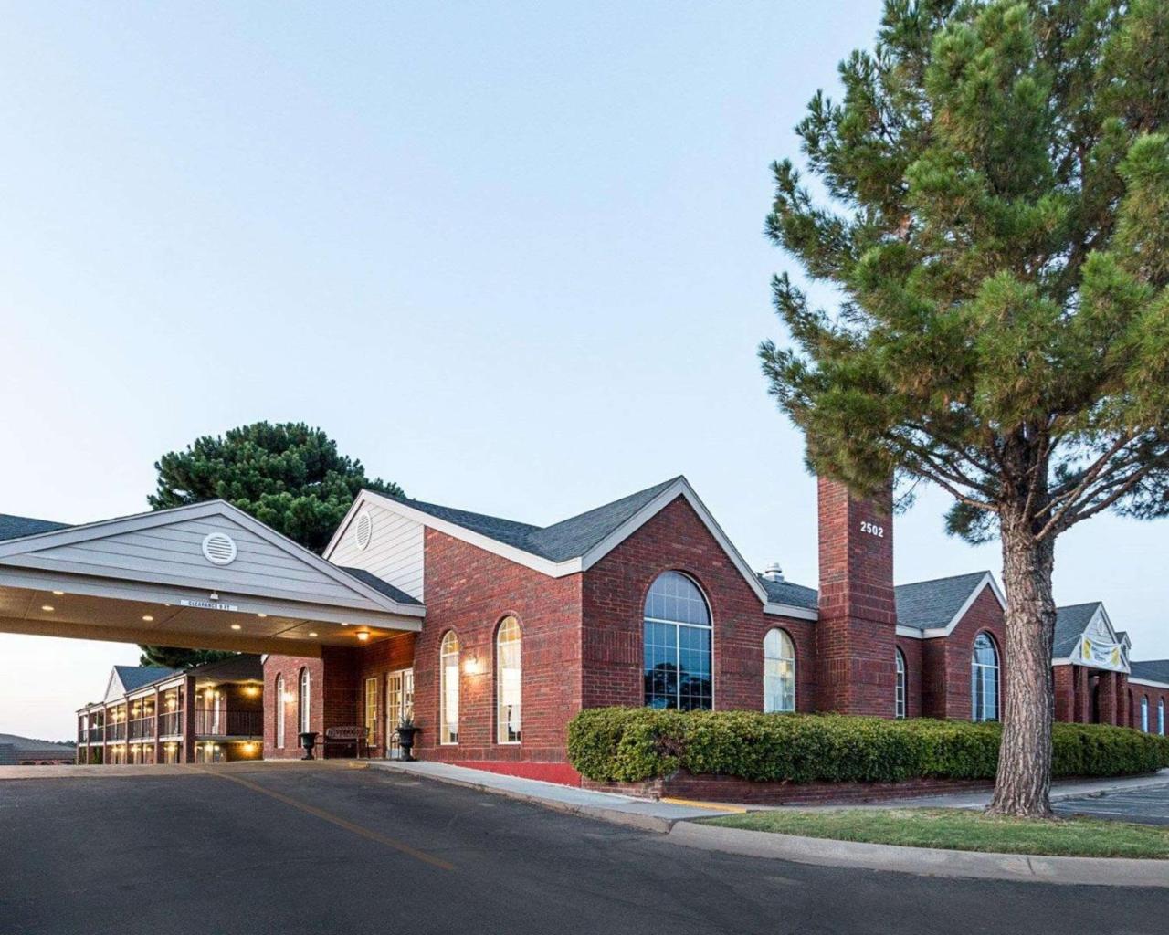 Rodeway Inn San Angelo Exterior photo